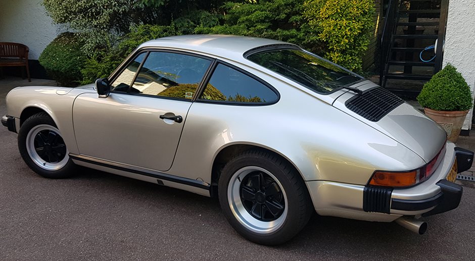 Photo 19 from the Members' Cars gallery