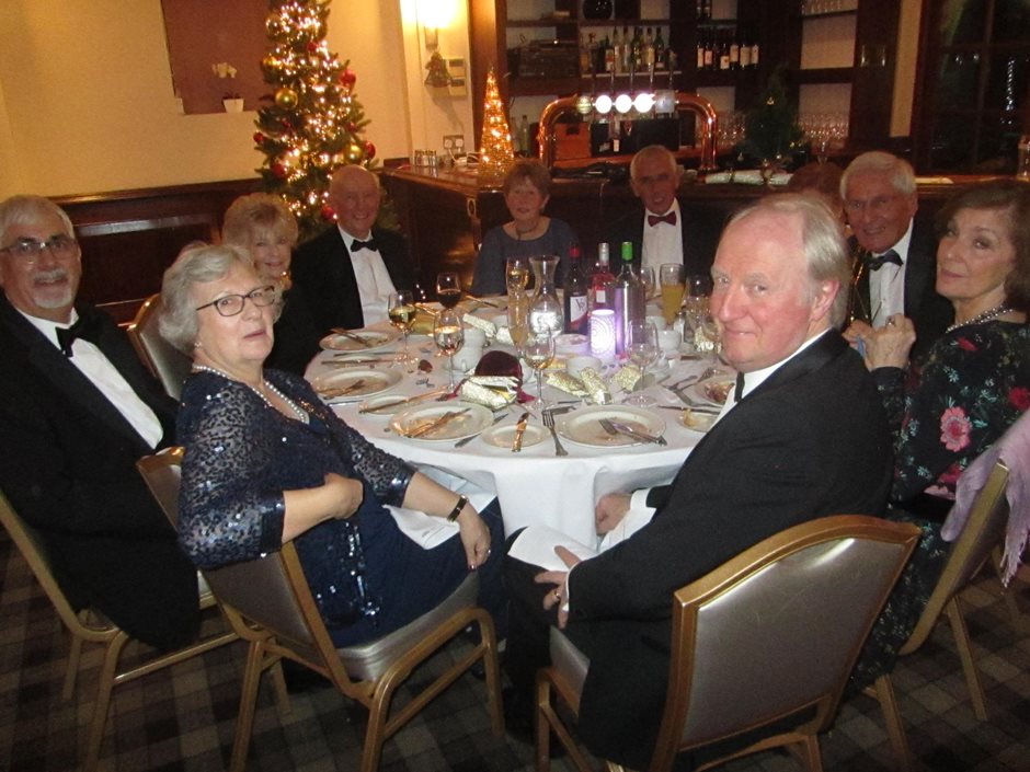 Photo 13 from the R29 20171208 Christmas Dinner gallery