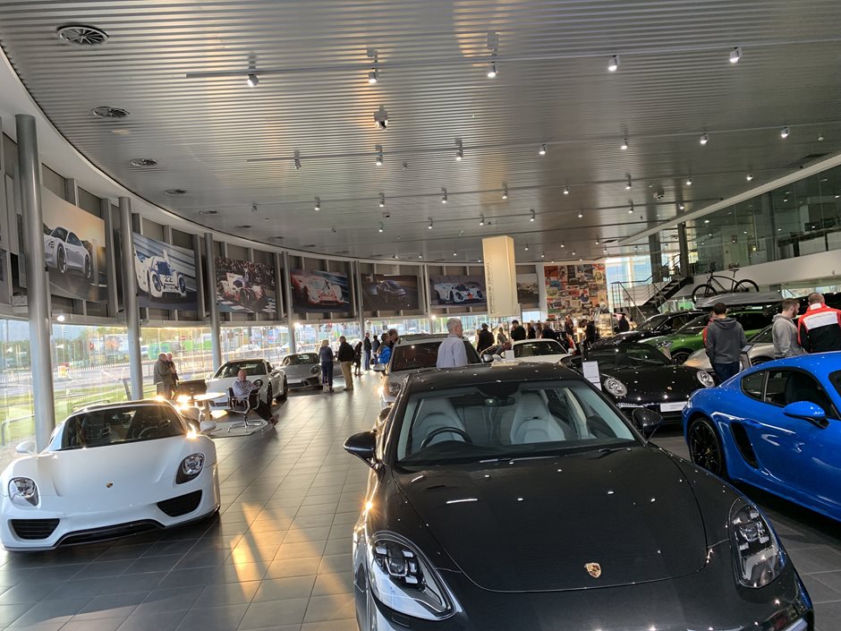 R7 @ Porsche Centre Leeds
