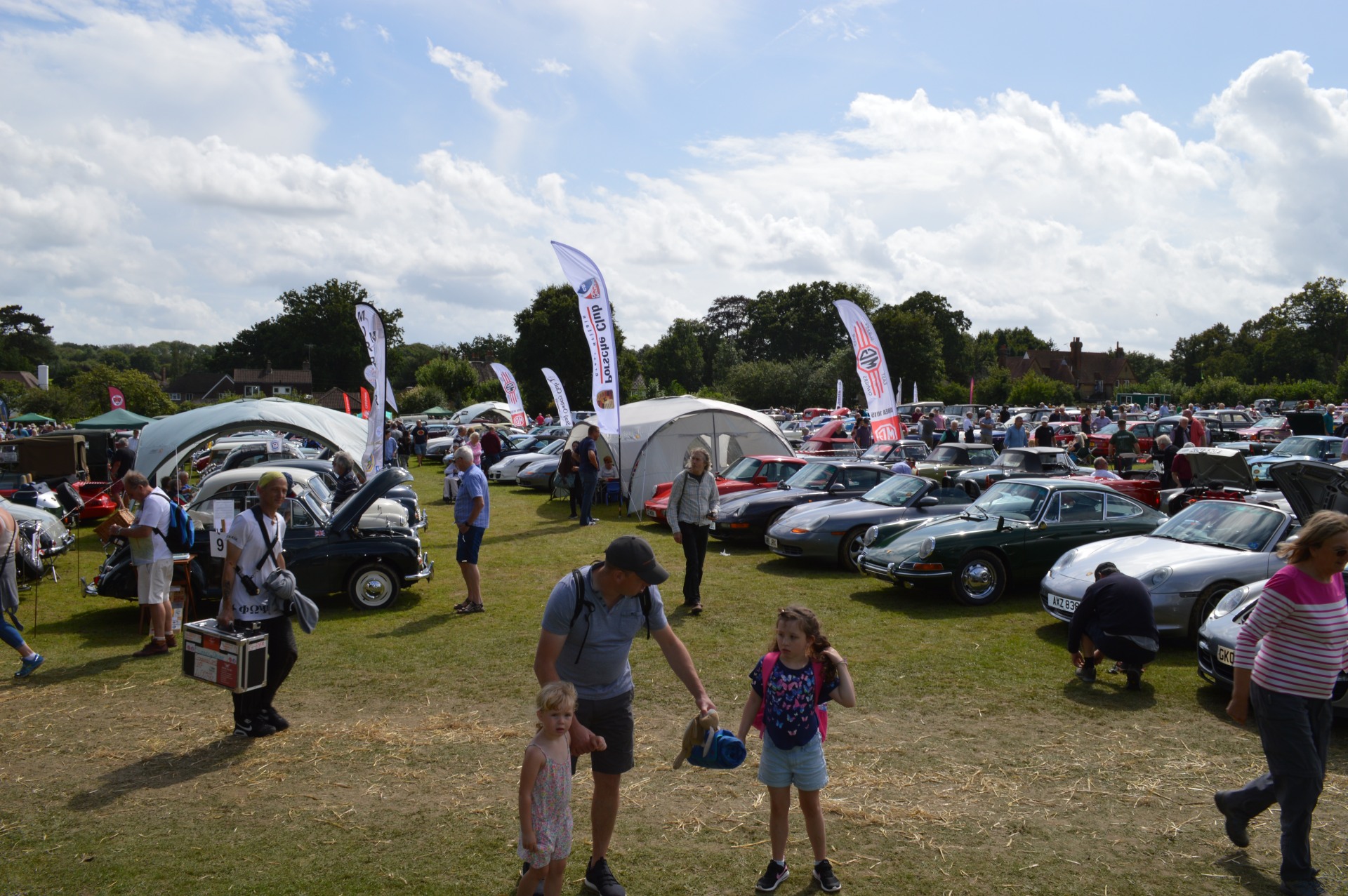 R29 2019-08-17 Capel Classic Car Show 2019
