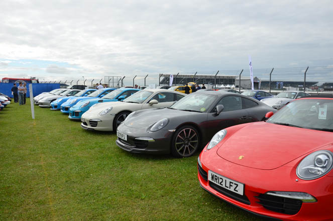 Photo 4 from the Silverstone Classic 991 gallery