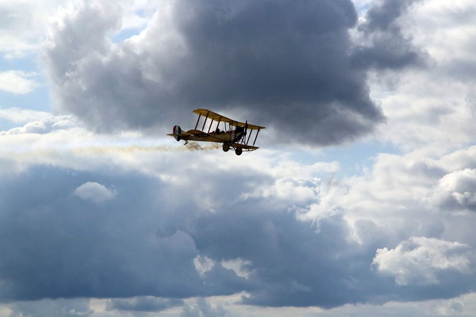 Photo 17 from the West London Aero Club - Members' Day gallery