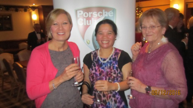 Photo 20 from the R29 2016-12-09 Christmas Dinner gallery
