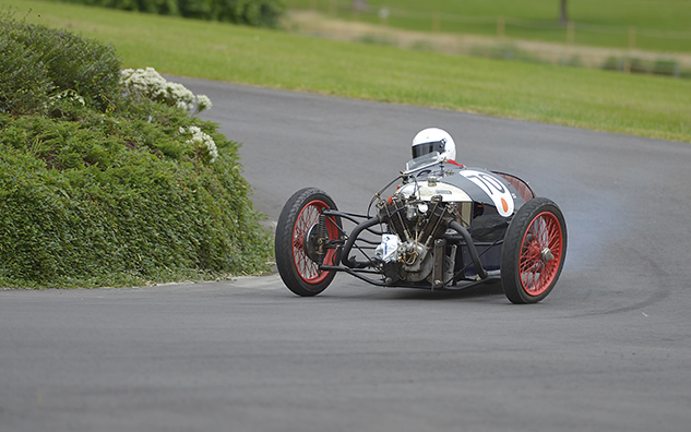 Photo 4 from the Chateau Hill Impney Climb 16 gallery