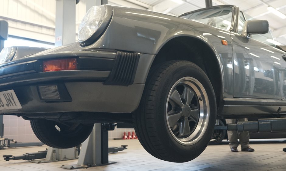 Photo 17 from the Porsche Centre Colchester Service Clinic gallery