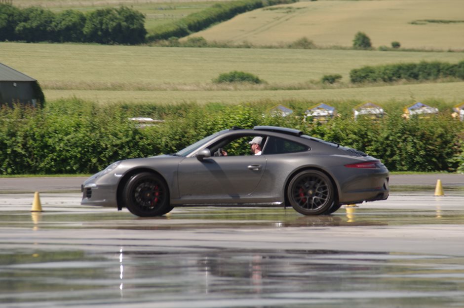 Photo 15 from the 2021 July 16th - R29 Thruxton Driving Day gallery