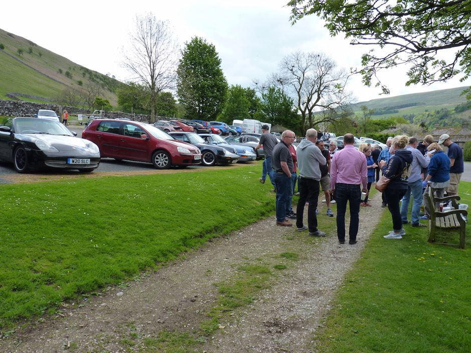 R7 May Sunday Service