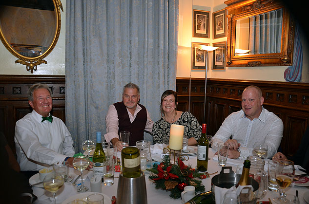 Photo 52 from the 991-997-Macan Christmas Party gallery