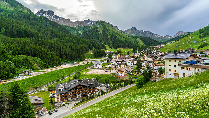 Photo 31 from the 991 Dolomites Tour 2019 gallery