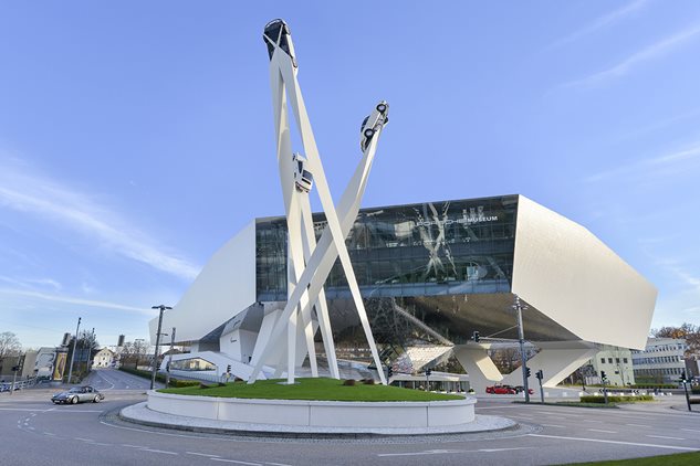 Anniversary celebrations continue in Zuffenhausen 