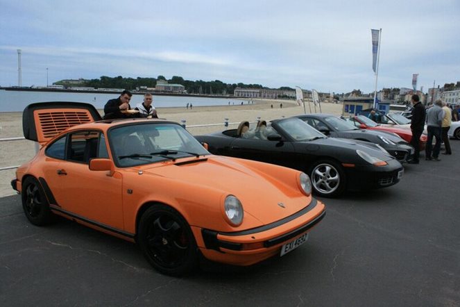 Photo 25 from the Weymouth Porsches on the Prom gallery