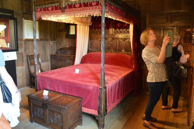 Photo 11 from the R29 2017-06-11 Hever Castle gallery