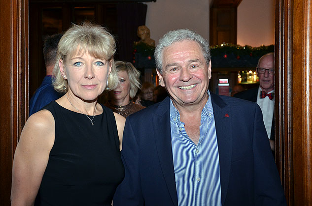 Photo 31 from the 991-997-Macan Christmas Party gallery