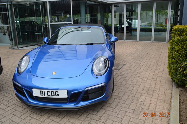 Photo 2 from the Simon Coghlan new Targa GTS being delivered gallery