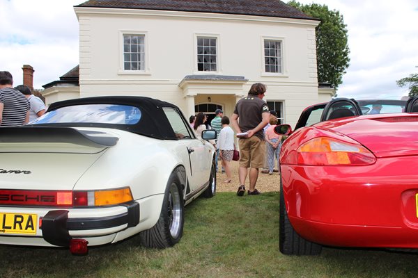 Photo 18 from the R9 Annual Concours gallery