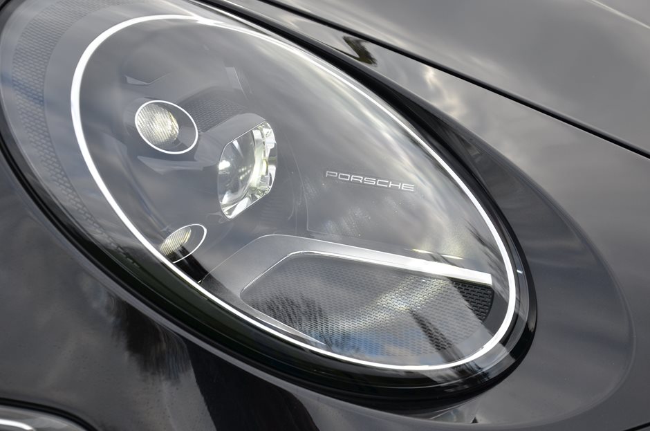 Photo 26 from the 991 to 992 gallery