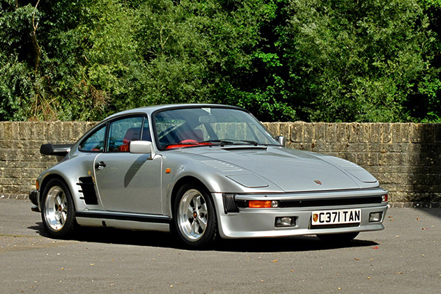 Two ‘Flatnose’ 930 Turbos to appear in The Porsche Sale