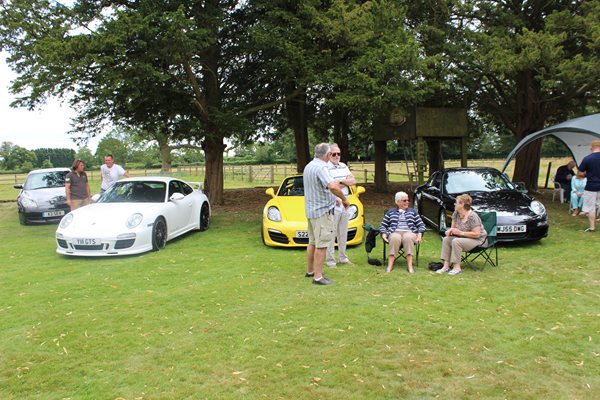Photo 28 from the R9 Annual Concours gallery