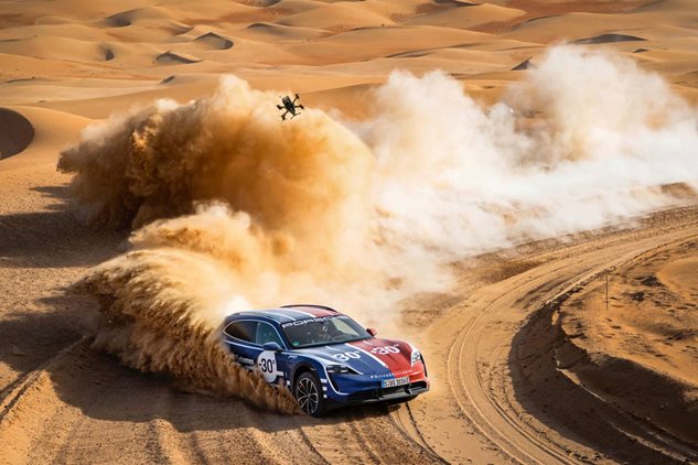 Drive2Extremes: the Taycan Turbo Cross Turismo