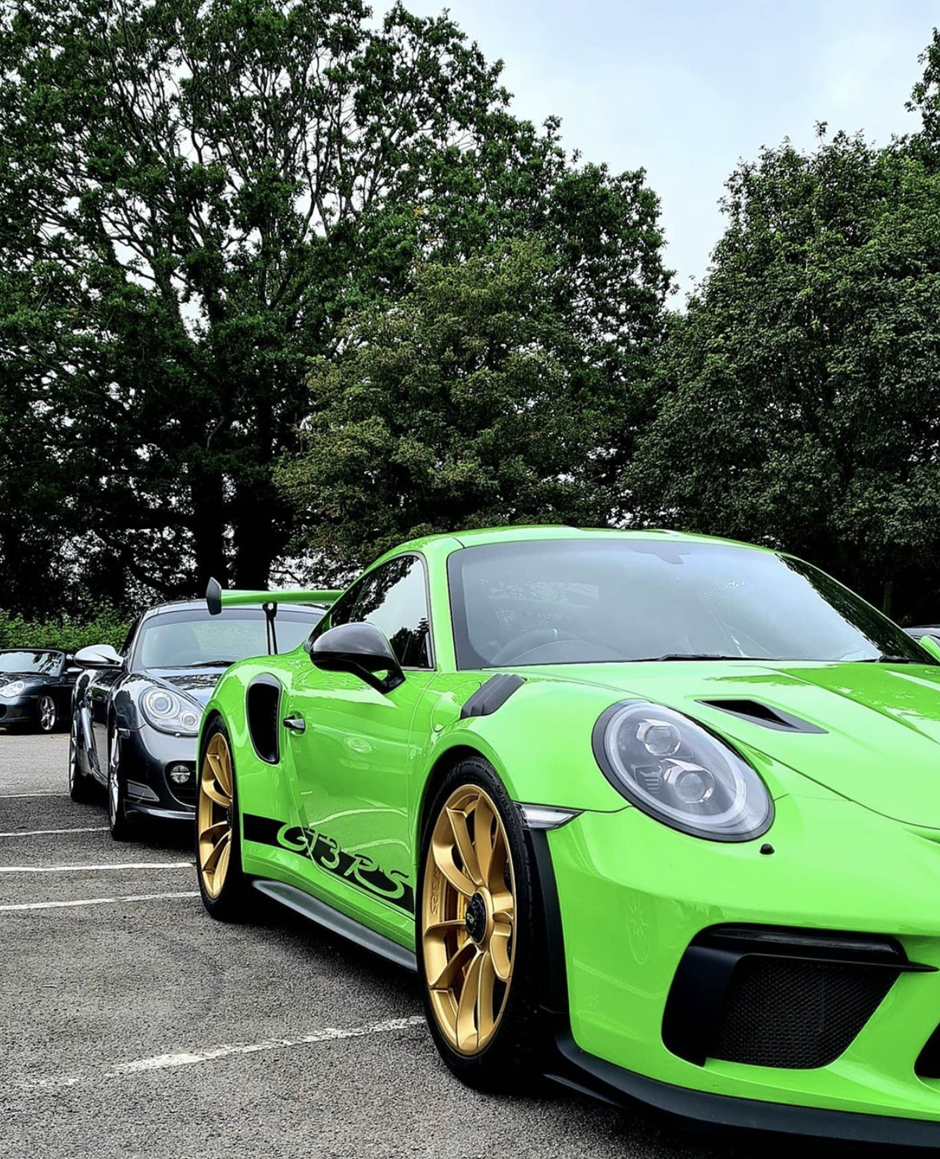 Photo 19 from the 2021 June 27th - R29 Meet at Redhill Aerodrome gallery