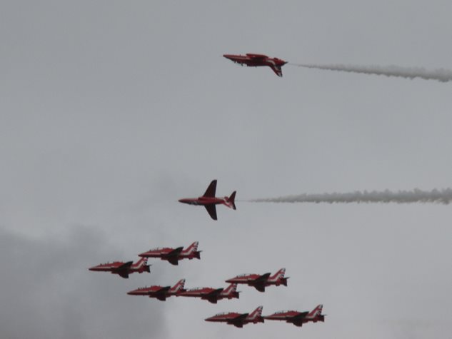Photo 6 from the R29 2016-08-28 Dunsfold Wings & Wheels gallery