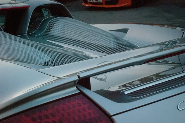 Photo 2 from the Carrera GT Photos gallery