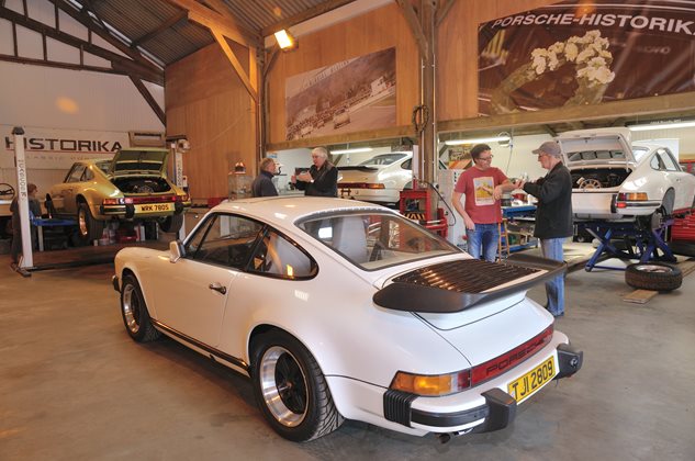Photo 34 from the Historika April 2015 gallery