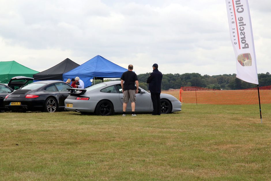Photo 37 from the West London Aero Club - Members' Day gallery