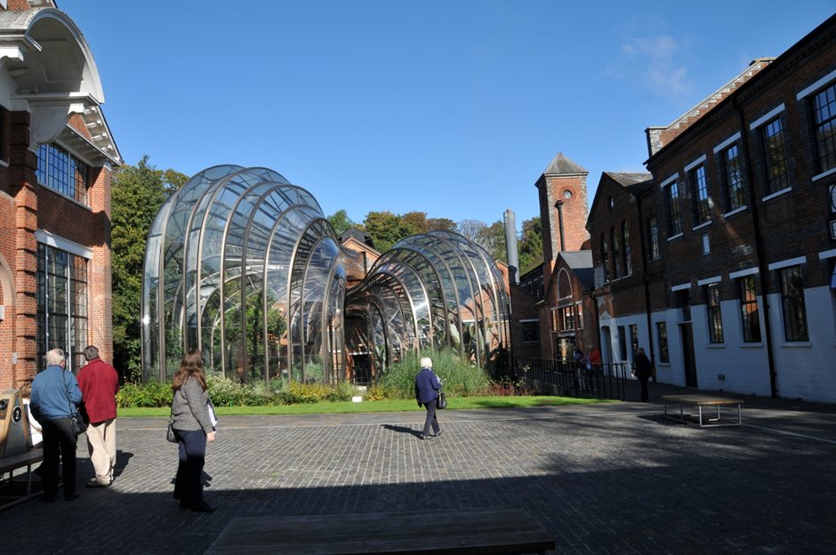Photo 4 from the R29 2016-10-09 Bombay Sapphire Gin Distillery and The Vine Pub Lunch gallery
