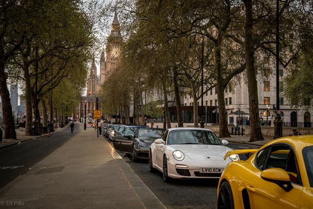 R20 Escape - London Landmarks XXI