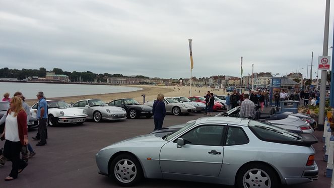Photo 3 from the Weymouth Porsches on the Prom gallery