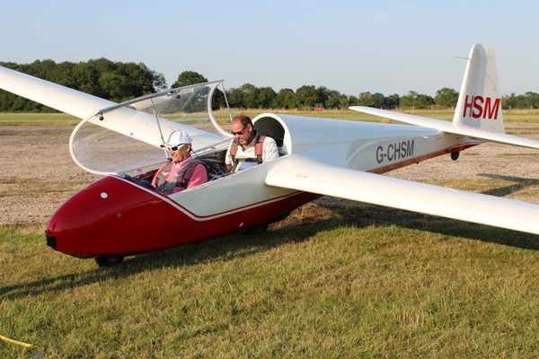 Photo 24 from the Gliding Evening gallery