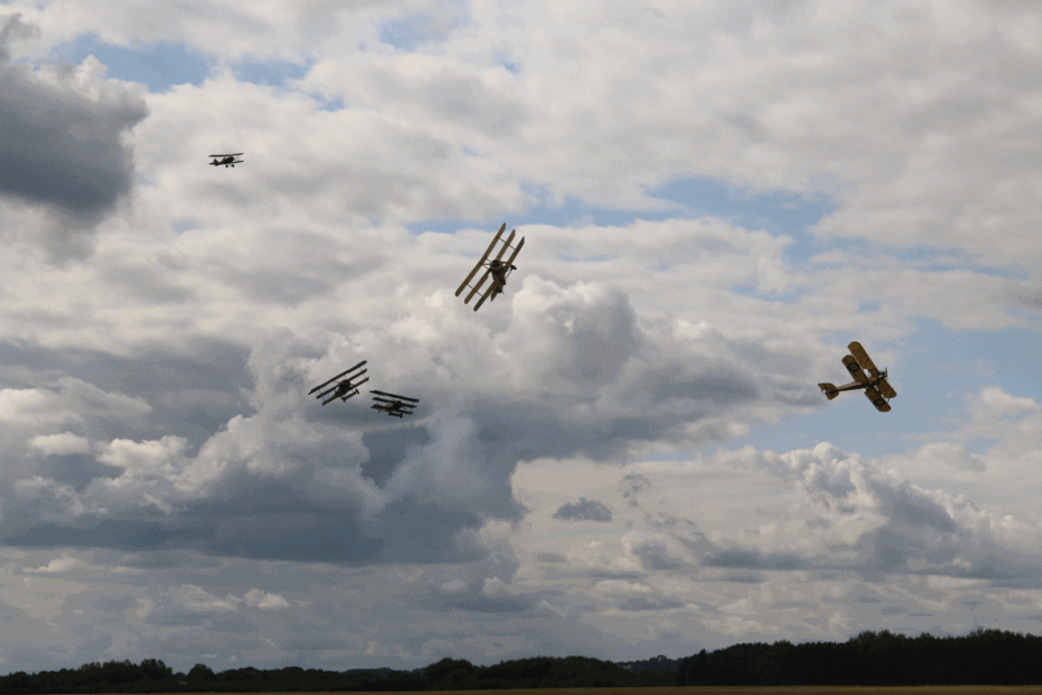 Photo 137 from the West London Aero Club - Members' Day gallery