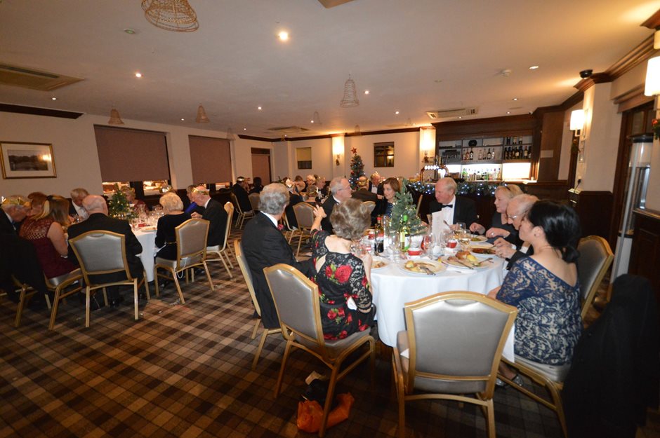 Photo 5 from the R29 2018-12-07 Xmas Dinner at The Silvermere gallery