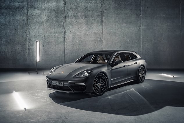 Porsche Panamera Sport Turismo celebrates world première in Geneva