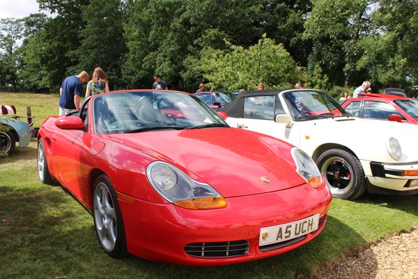 Photo 9 from the R9 Annual Concours gallery