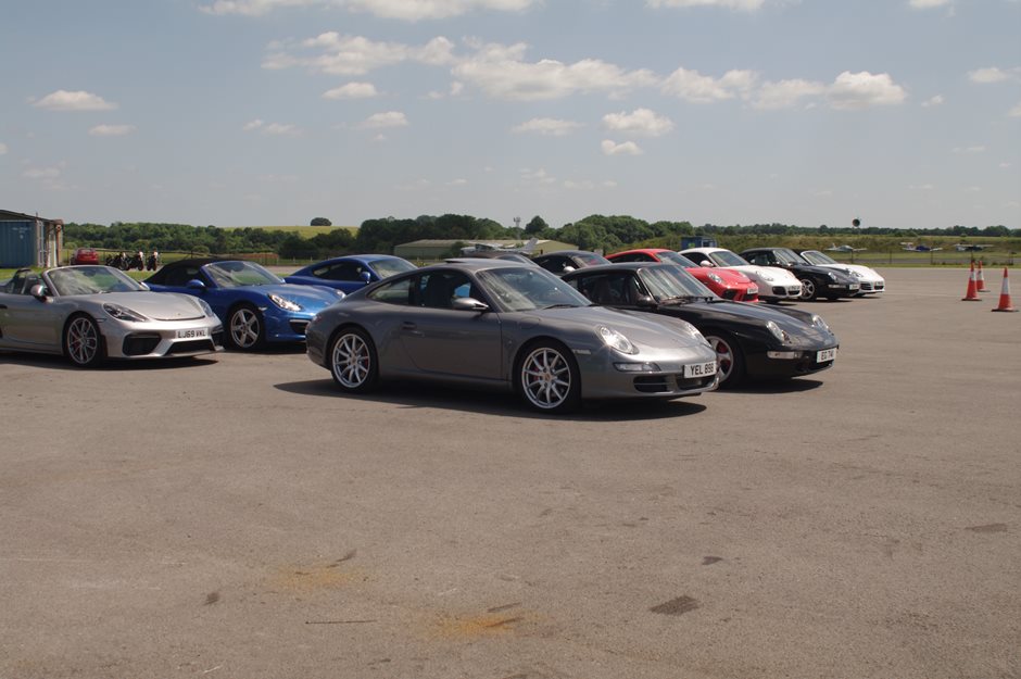 Photo 23 from the 2021 July 16th - R29 Thruxton Driving Day gallery