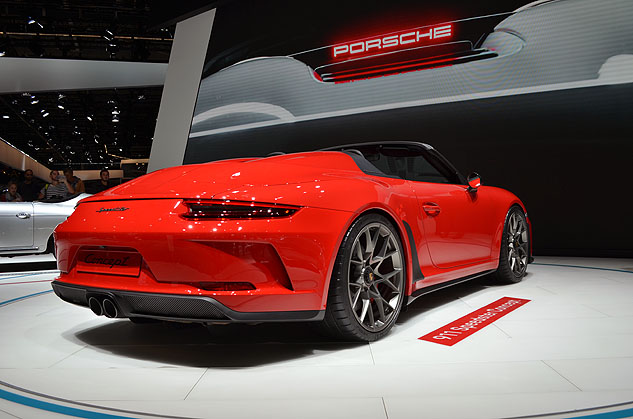 Photo 8 from the Paris Motor Show 2018 gallery