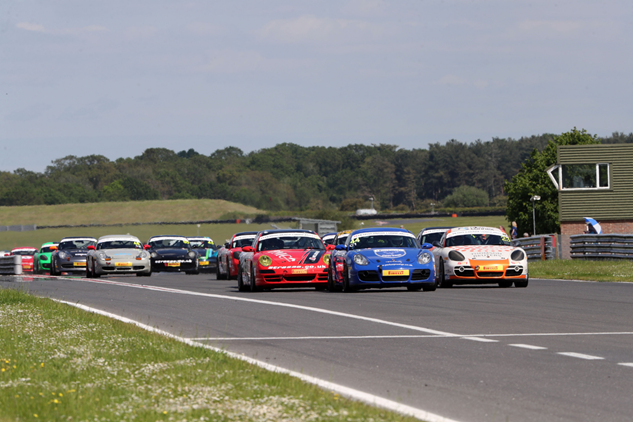 Four Porsche races on busy Snetterton Saturday