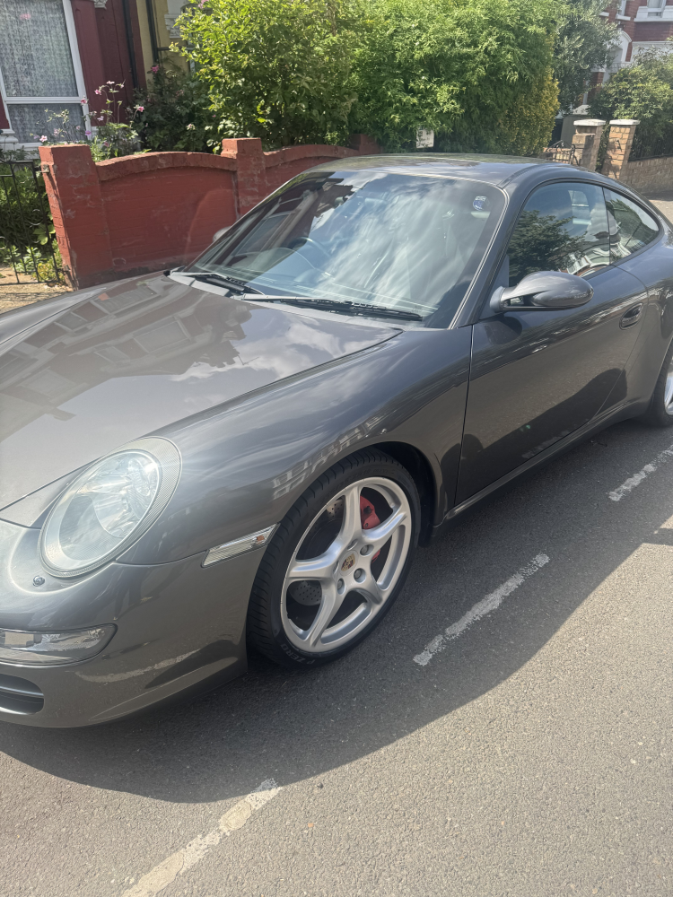 911 (997) Carrera 2S