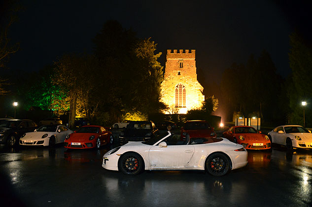 Photo 40 from the 991-997-Macan Christmas Party 2017 gallery