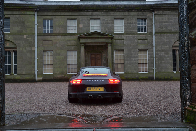 Sculpted three dimensional LED taillights