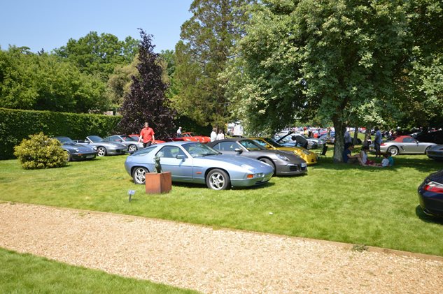 Photo 7 from the R29 2016-06-05 Simply Porsche Beaulieu gallery