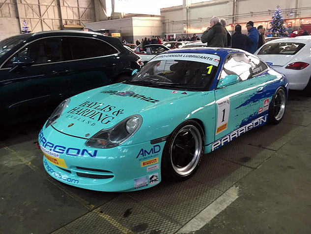 Photo 5 from the A Porsche Christmas gallery