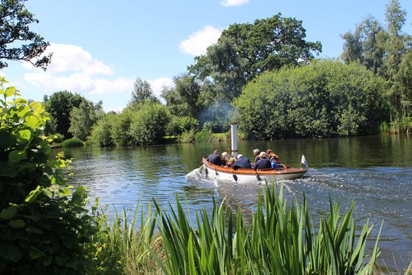 Photo 8 from the Summer Picnic gallery