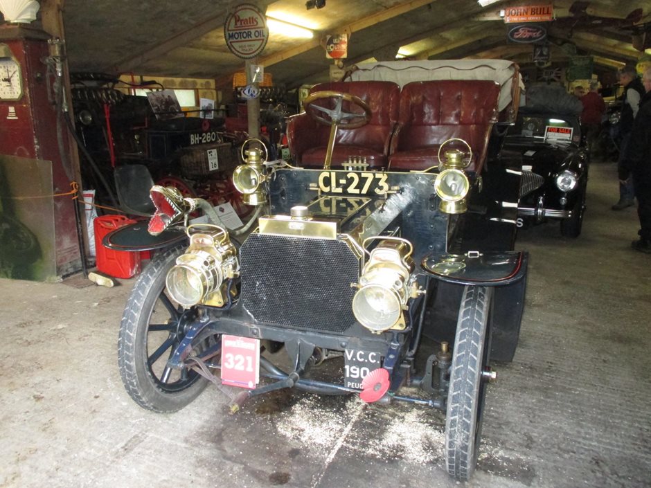 Photo 7 from the R29 2019-10-26 Filching Manor Motor Museum gallery
