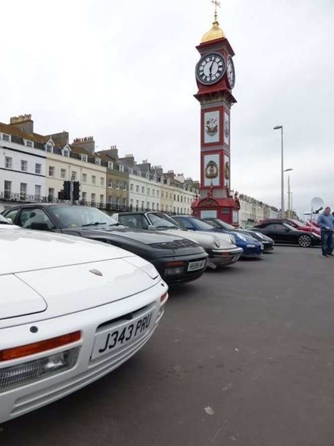 Photo 5 from the Weymouth Porsches on the Prom gallery