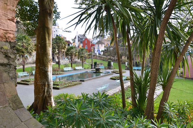 Photo 6 from the Portmeirion gallery