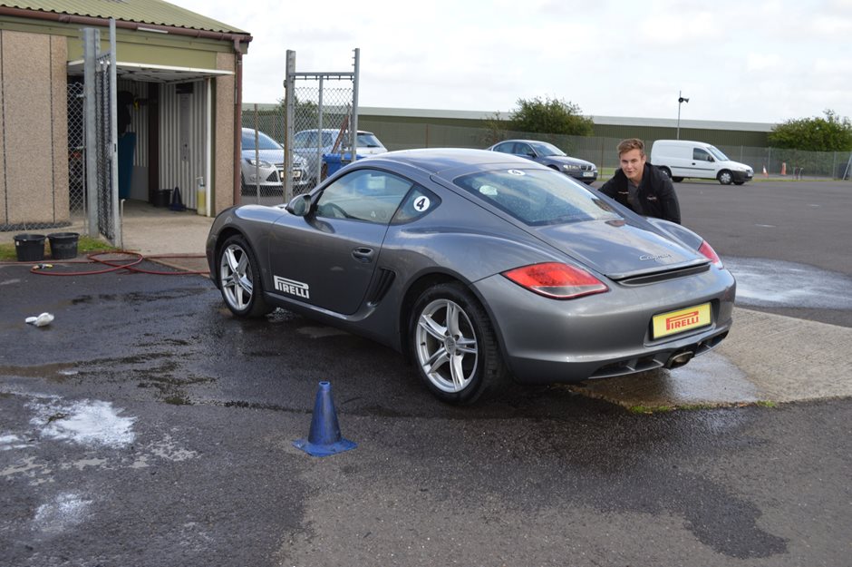 Photo 32 from the R29 2019-08-10 Thruxton Experience - skid pan and circuit gallery