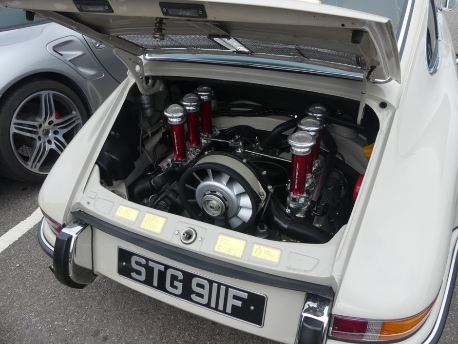 Photo 25 from the 2021 June 27th - R29 Meet at Redhill Aerodrome gallery